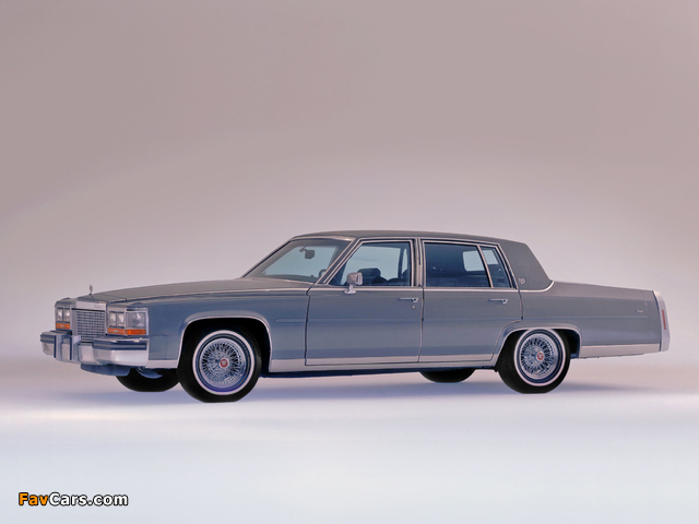 Photos of Cadillac Brougham 1987–89 (640 x 480)