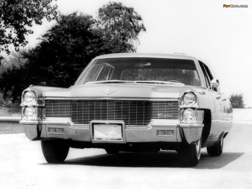 Pictures of Cadillac Calais Sedan 1965 (1024 x 768)