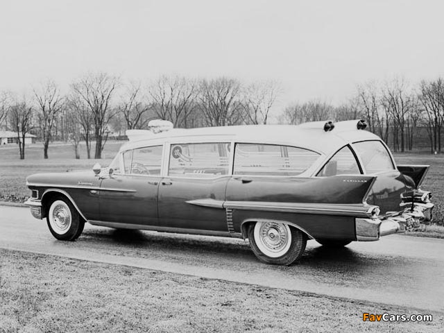 Cadillac Superior Ambulance (8680S) 1958 images (640 x 480)