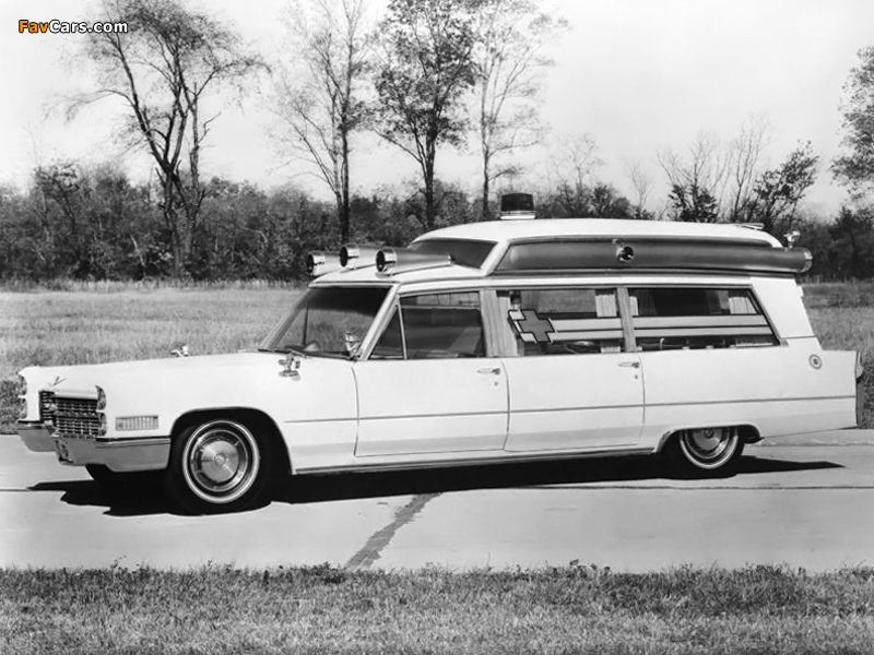 Cadillac Sayers & Scovill Professional High Body Ambulance (69890Z) 1966 wallpapers (800 x 600)