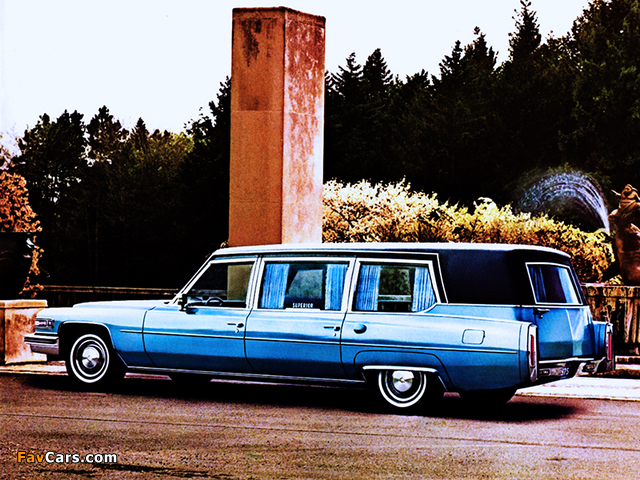 Cadillac Superior Sovereign Limousine (F90/Z) 1975 pictures (640 x 480)
