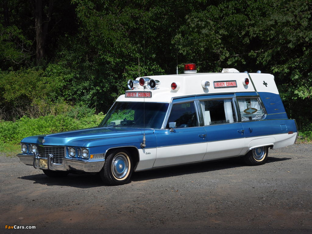 Cadillac Superior 54 Ambulance (Z90-Z) 1972 images (1024 x 768)