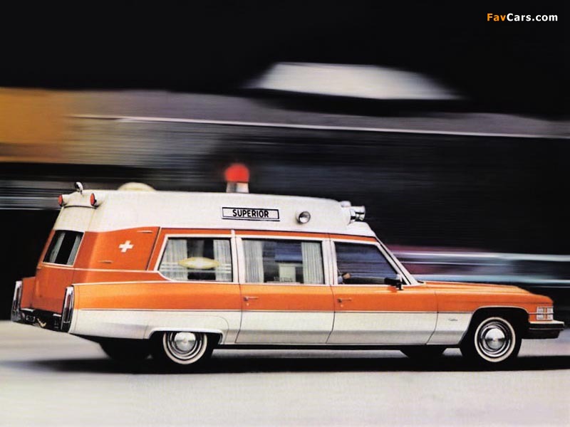 Cadillac Superior 54 Ambulance (F90/Z) 1974 pictures (800 x 600)