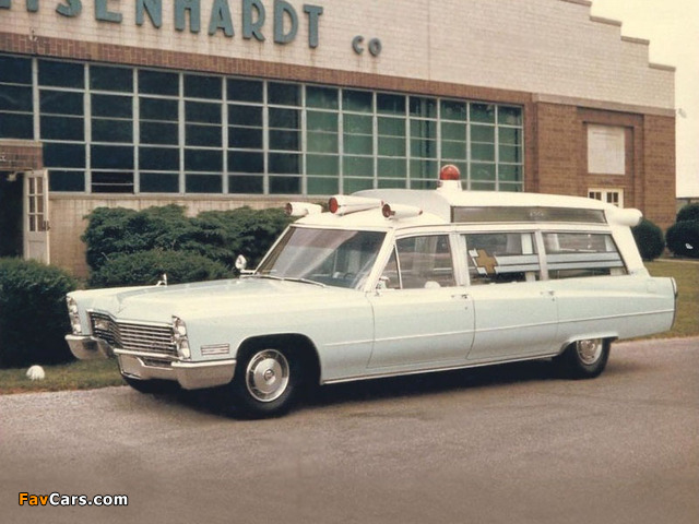 Pictures of Cadillac Sayers & Scovill Kensington Ambulance (69890-Z) 1967 (640 x 480)