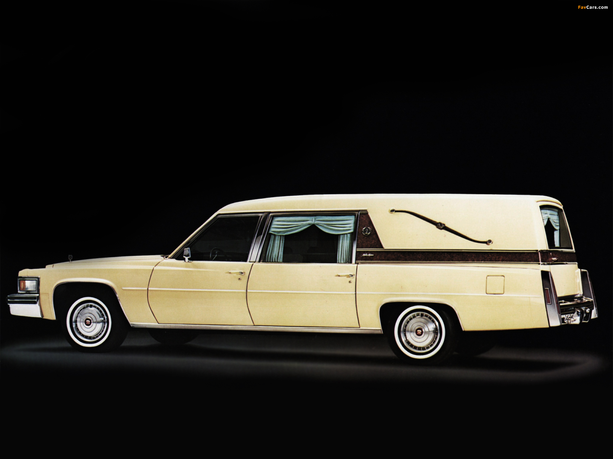 Cadillac Miller-Meteor Crestwood Funeral Coach (Z90) 1978 wallpapers (2048 x 1536)
