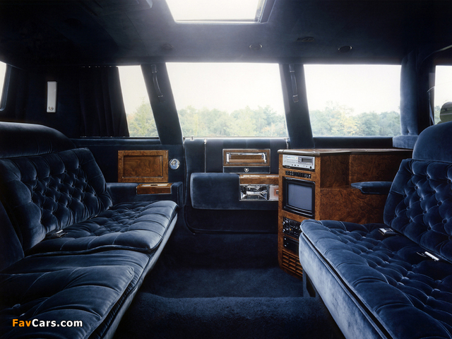 Cadillac Fleetwood Presidential Limousine Concept by OGara-Hess & Eisenhardt 1987 photos (640 x 480)