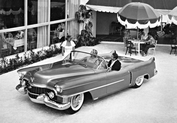 Photos of Cadillac Le Mans Concept Car 1953