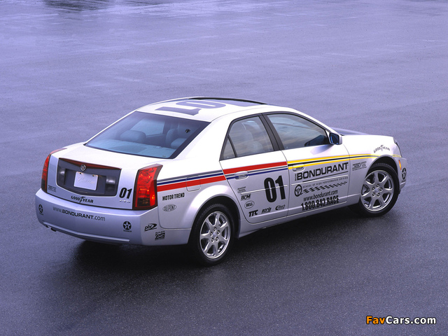 Cadillac CTS Bondurant Racing School 2002–07 wallpapers (640 x 480)