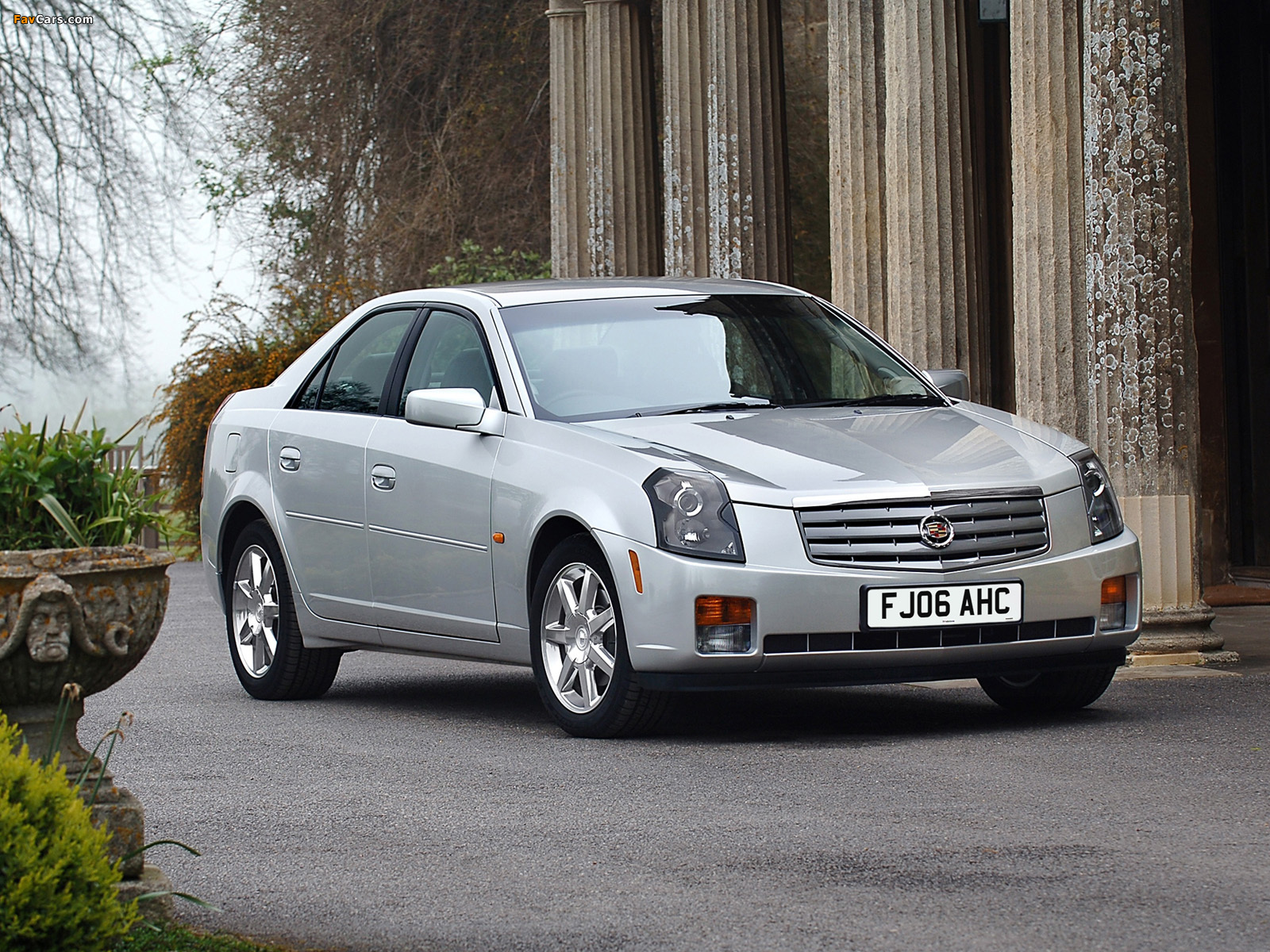 Cadillac CTS UK-spec 2005–07 images (1600 x 1200)