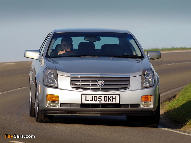 Cadillac CTS UK-spec 2005–07 wallpapers (640 x 480)