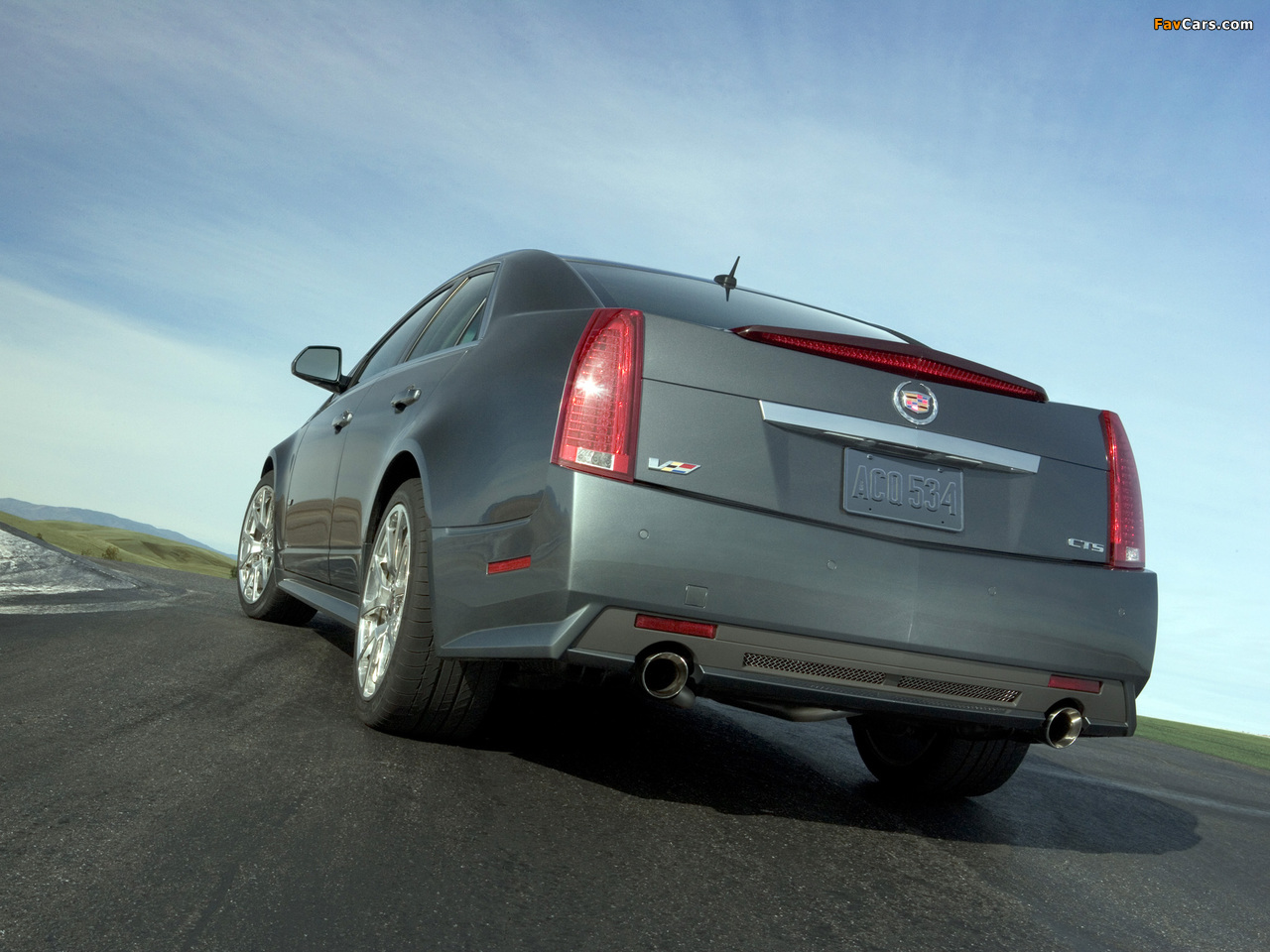 Cadillac CTS-V 2009 images (1280 x 960)