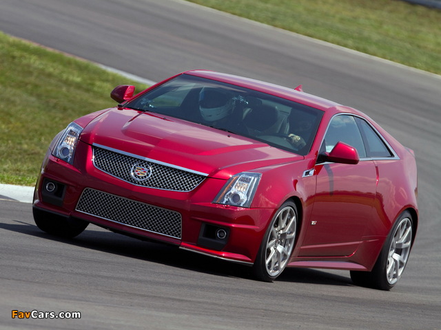 Cadillac CTS-V Coupe 2010 images (640 x 480)