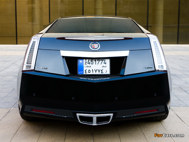 Cadillac CTS Coupe 2010 images (640 x 480)