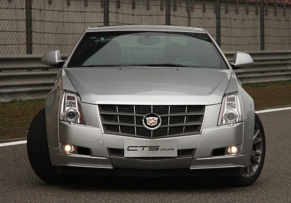 Cadillac CTS Coupe 2010 photos
