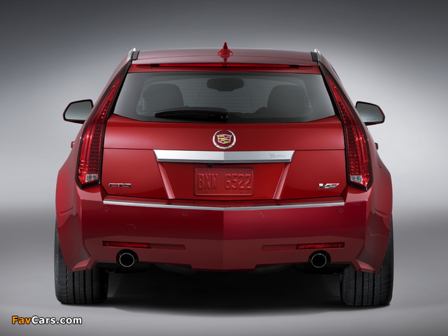 Cadillac CTS-V Sport Wagon 2010 pictures (640 x 480)