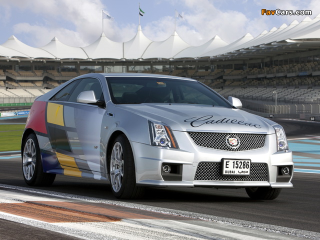 Cadillac CTS-V Coupe Challenge 2011 images (640 x 480)