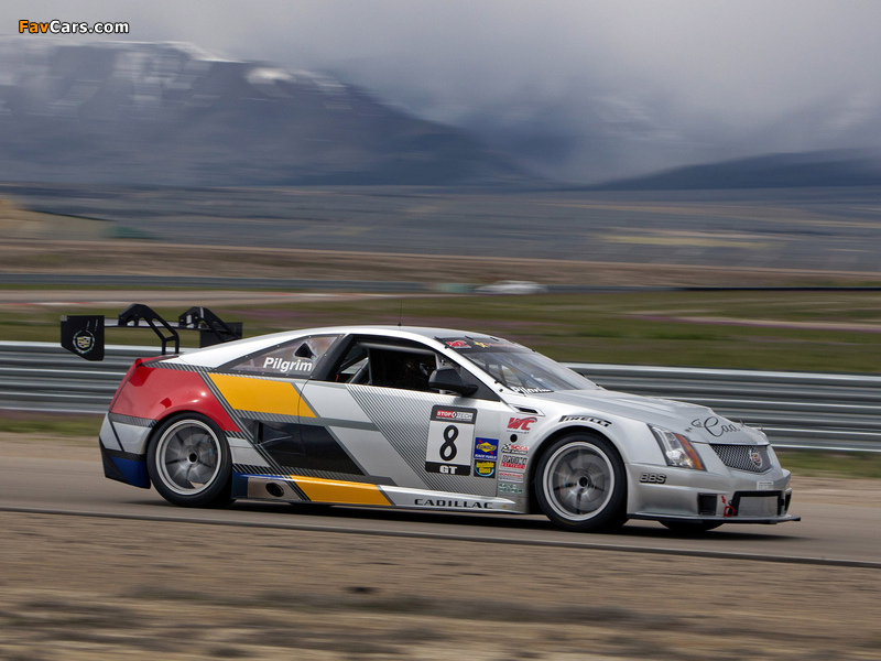 Cadillac CTS-V Coupe Race Car 2011 photos (800 x 600)