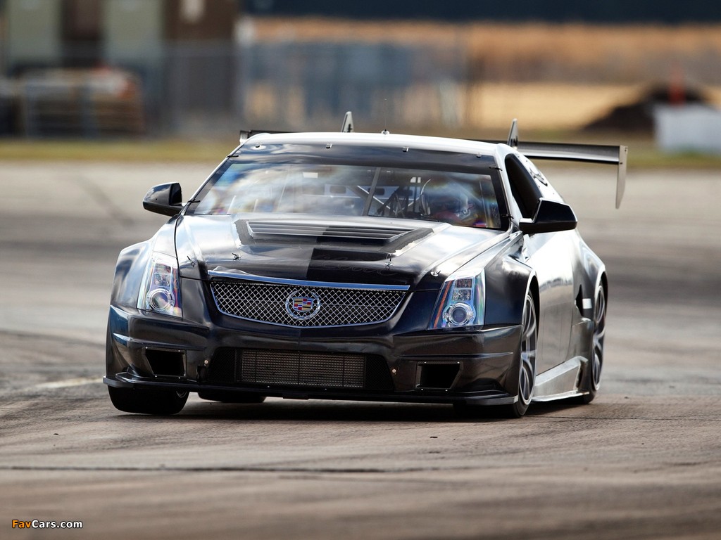 Cadillac CTS-V Coupe Race Car 2011 pictures (1024 x 768)