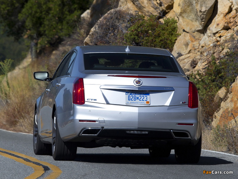 Cadillac CTS Vsport 2013 images (800 x 600)