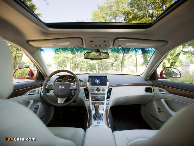 Images of Cadillac CTS Sport Wagon 2009 (640 x 480)