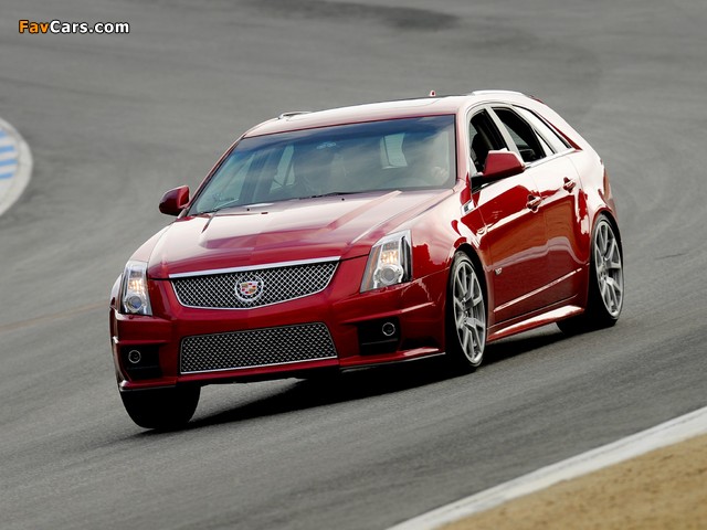 Images of Cadillac CTS-V Sport Wagon 2010 (640 x 480)