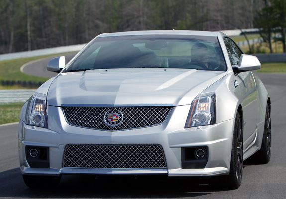 Images of Cadillac CTS-V Coupe 2010