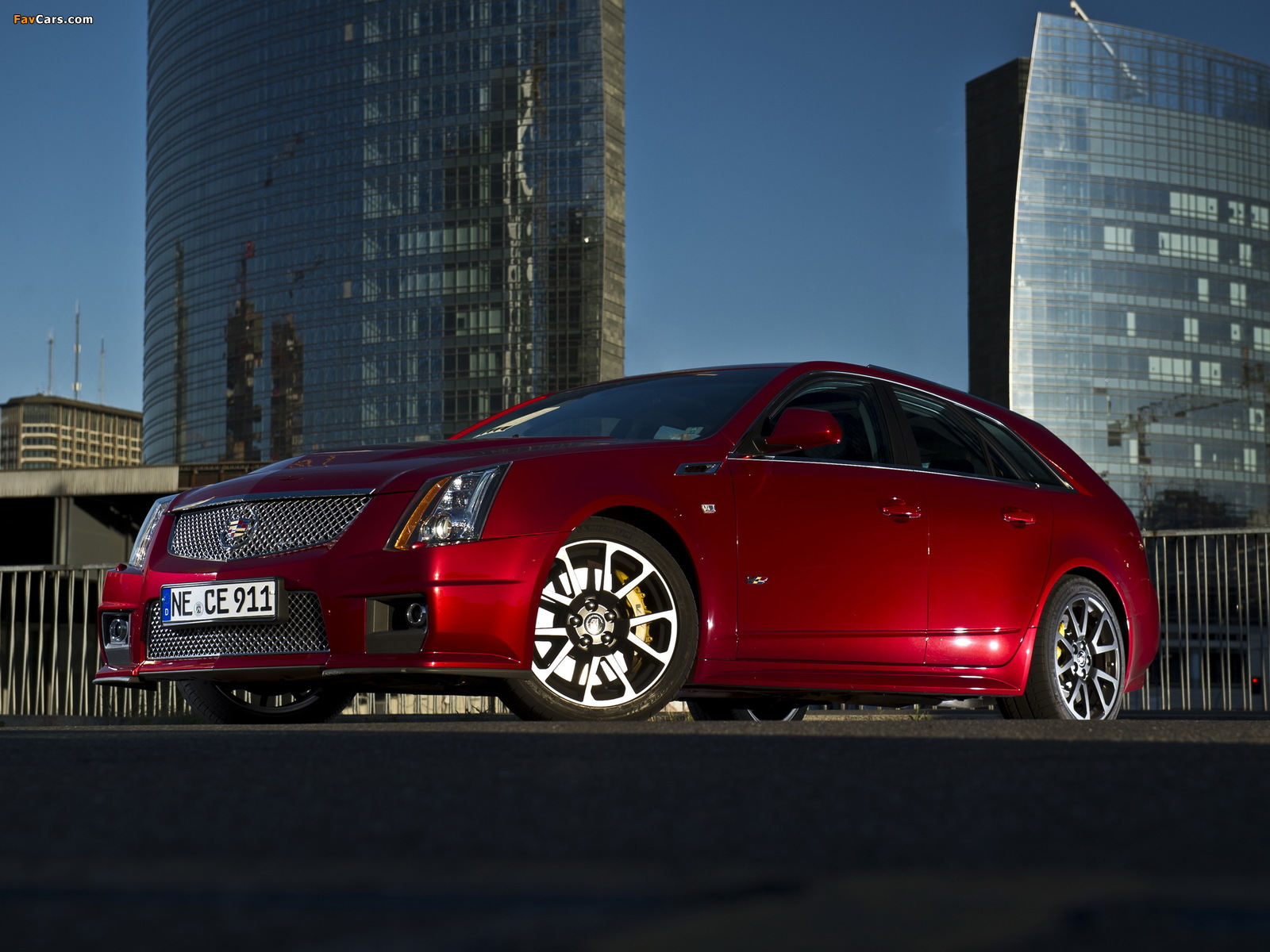 Images of Cadillac CTS-V Sport Wagon EU-spec 2010 (1600 x 1200)