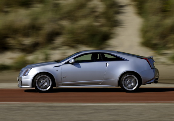 Images of Cadillac CTS-V Coupe EU-spec 2010