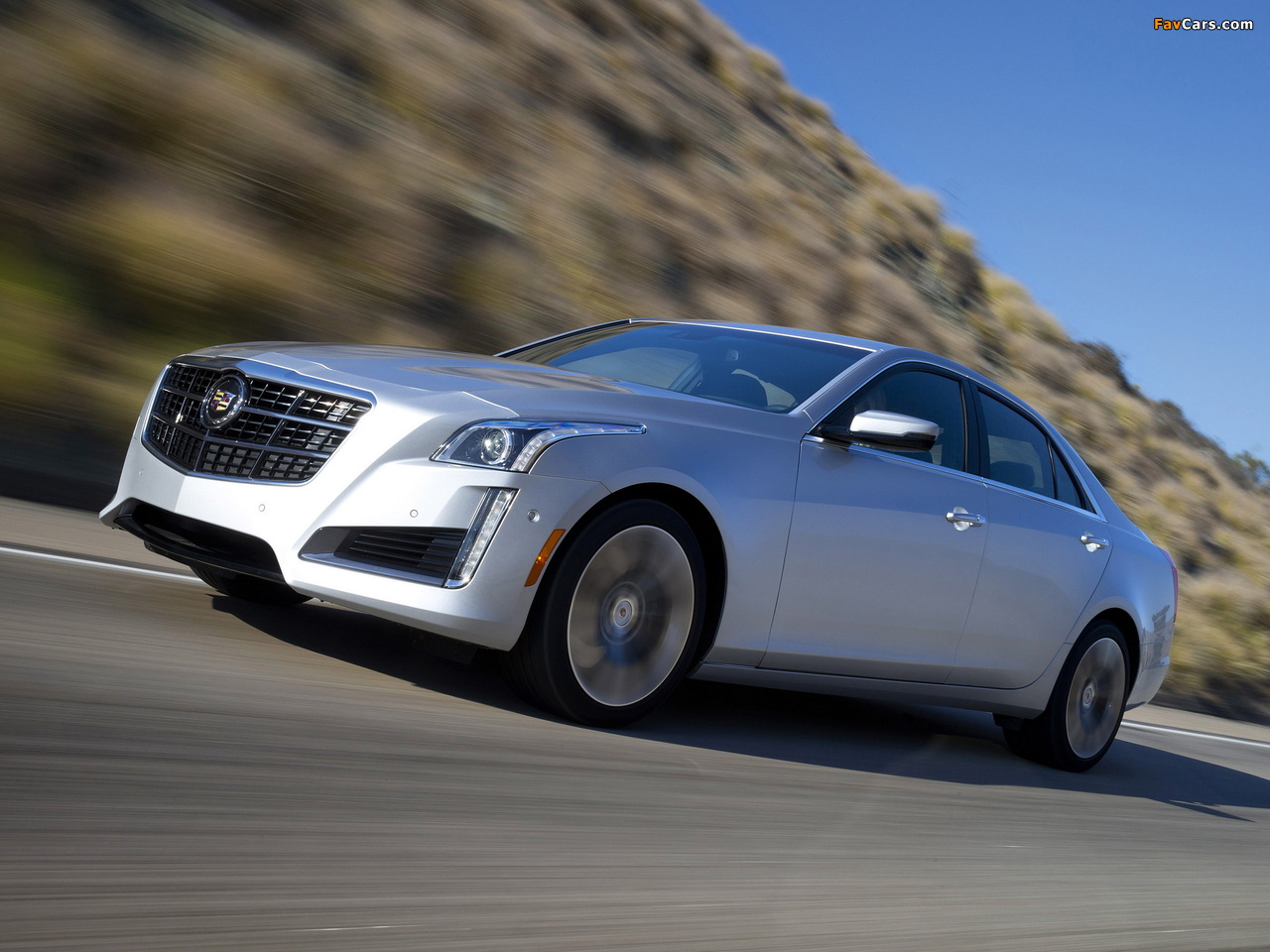 Images of Cadillac CTS Vsport 2013 (1280 x 960)