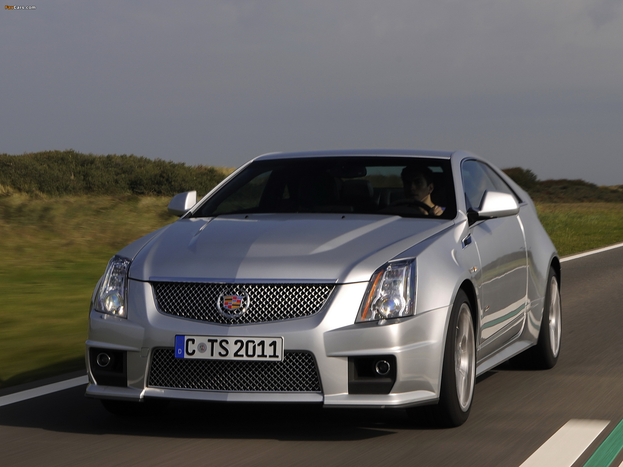 Photos of Cadillac CTS-V Coupe EU-spec 2010 (2048 x 1536)