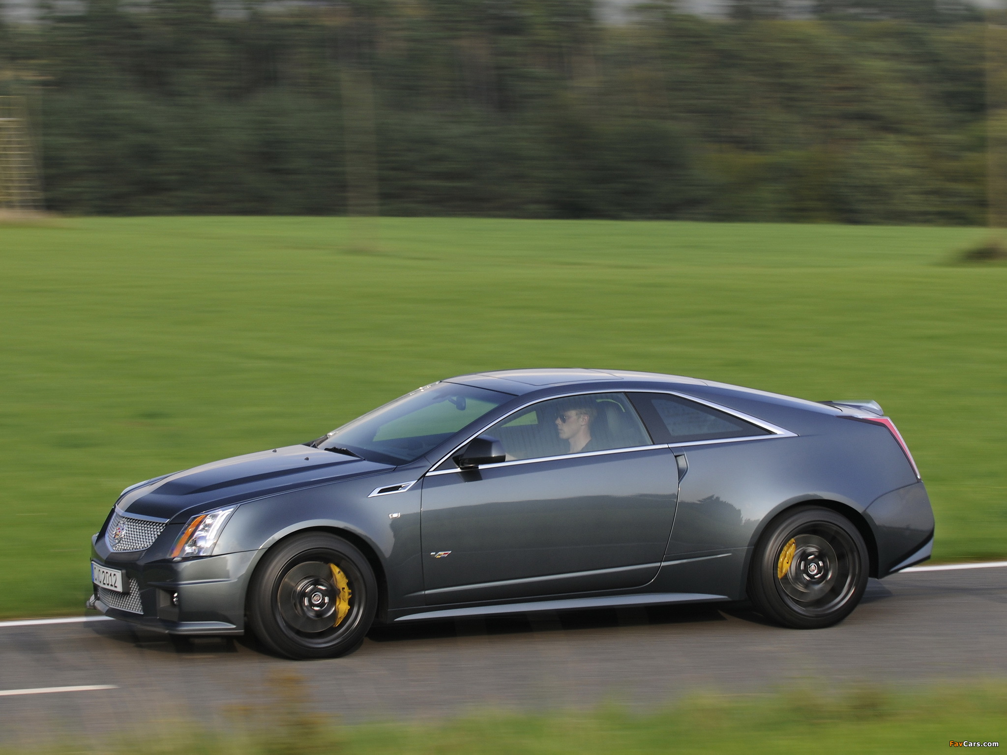 Photos of Cadillac CTS-V Coupe Black Diamond EU-spec 2011 (2048 x 1536)