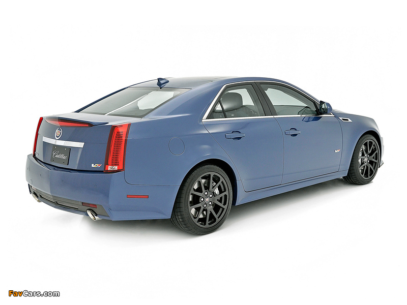 Photos of Cadillac CTS-V Stealth Blue Edition 2013 (800 x 600)