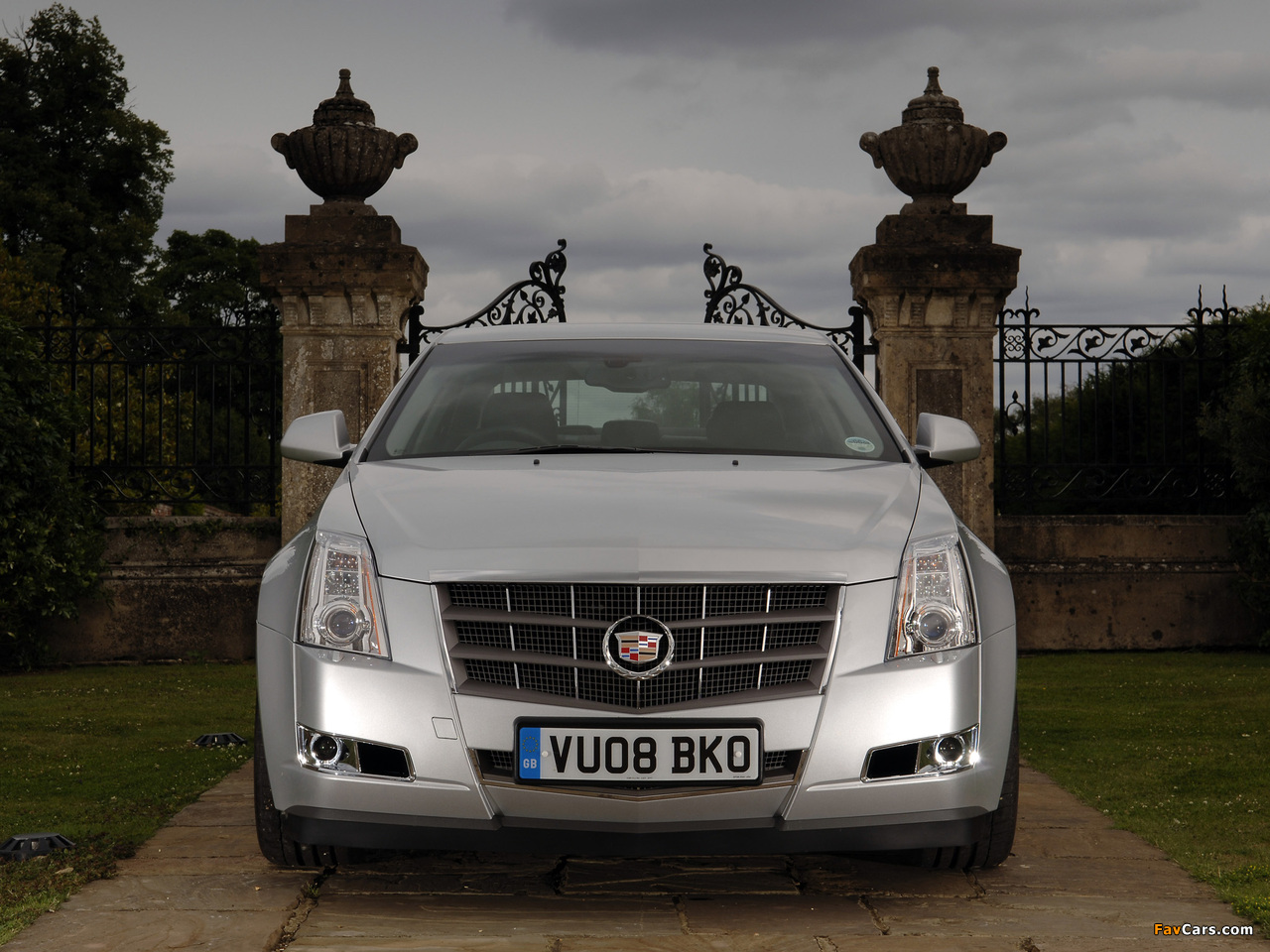 Pictures of Cadillac CTS UK-spec 2008 (1280 x 960)