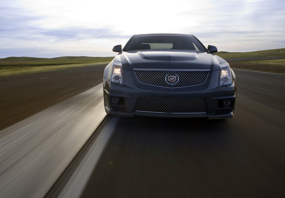 Pictures of Cadillac CTS-V 2009