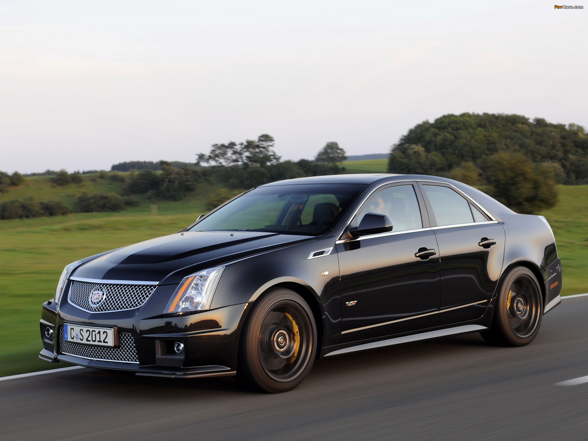 Pictures of Cadillac CTS-V EU-spec 2010 (2048 x 1536)