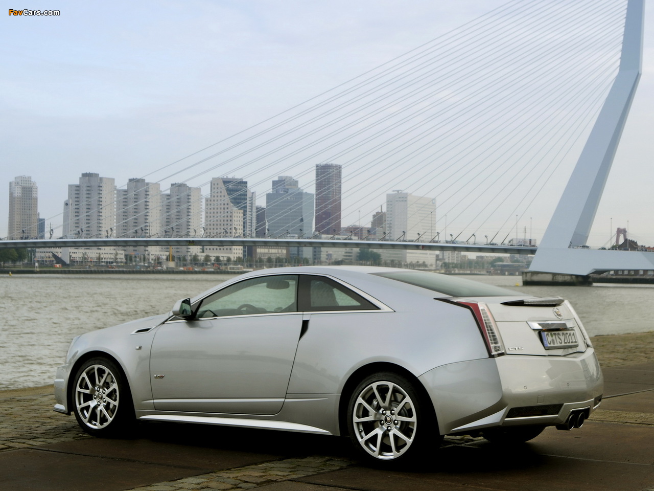 Pictures of Cadillac CTS-V Coupe EU-spec 2010 (1280 x 960)