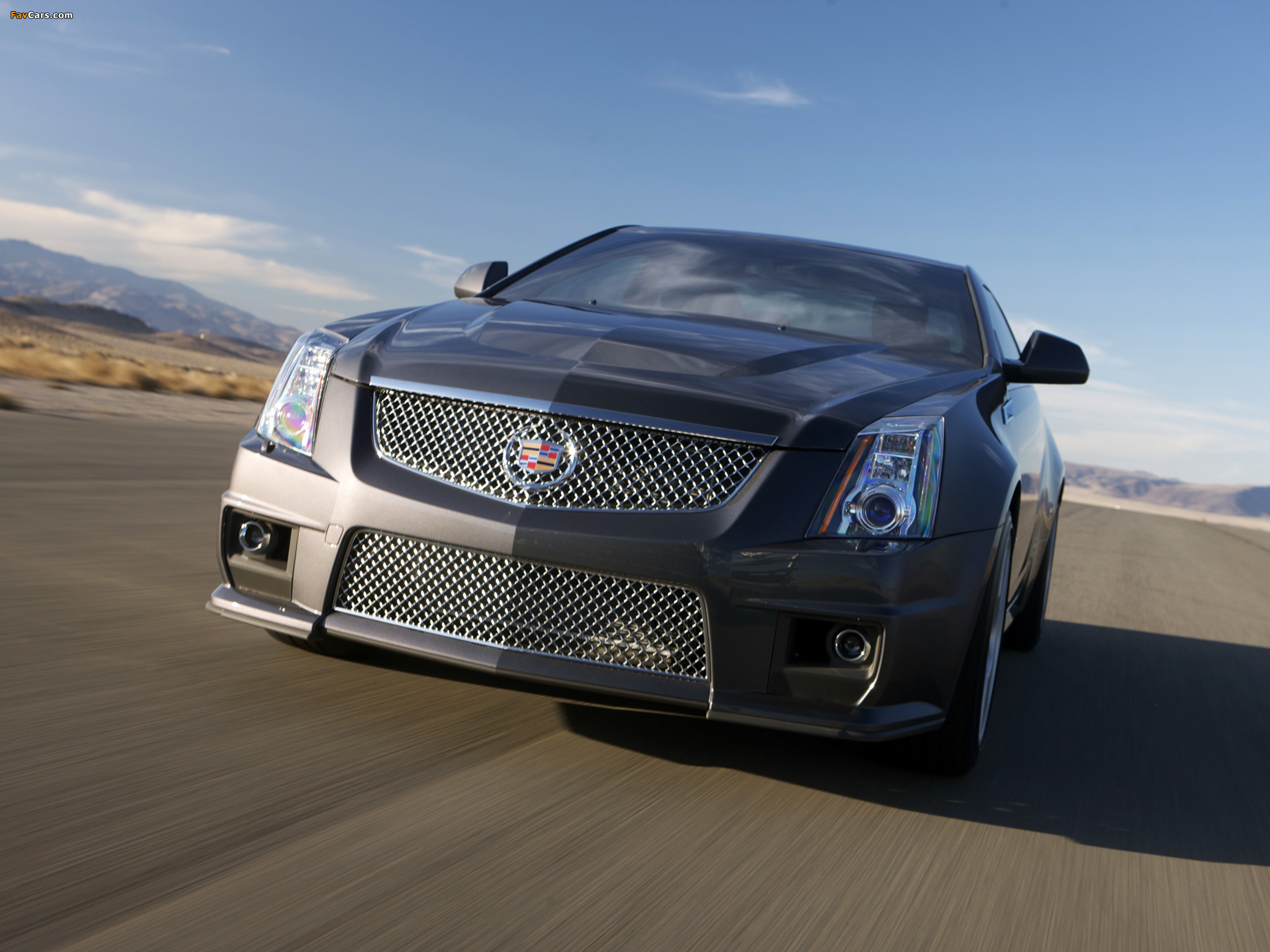 Pictures of Cadillac CTS-V Coupe 2010 (2048 x 1536)