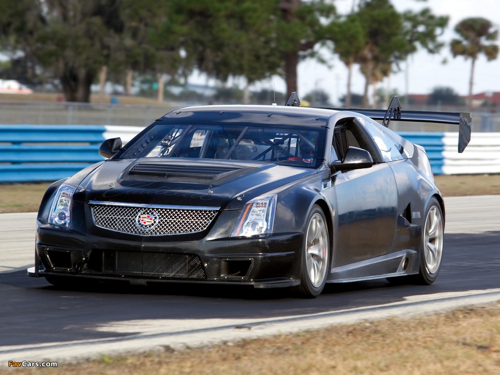 Pictures of Cadillac CTS-V Coupe Race Car 2011 (1024 x 768)