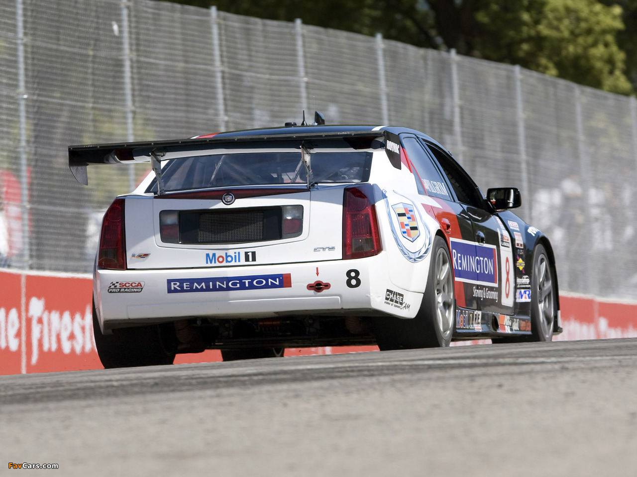 Cadillac CTS-V Race Car 2005–07 wallpapers (1280 x 960)