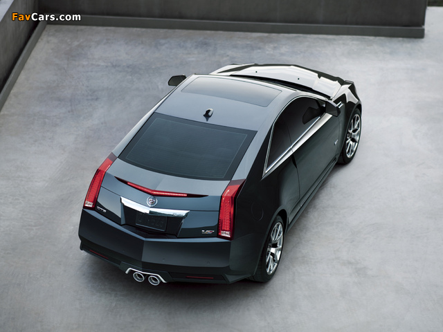 Cadillac CTS-V Coupe 2010 wallpapers (640 x 480)