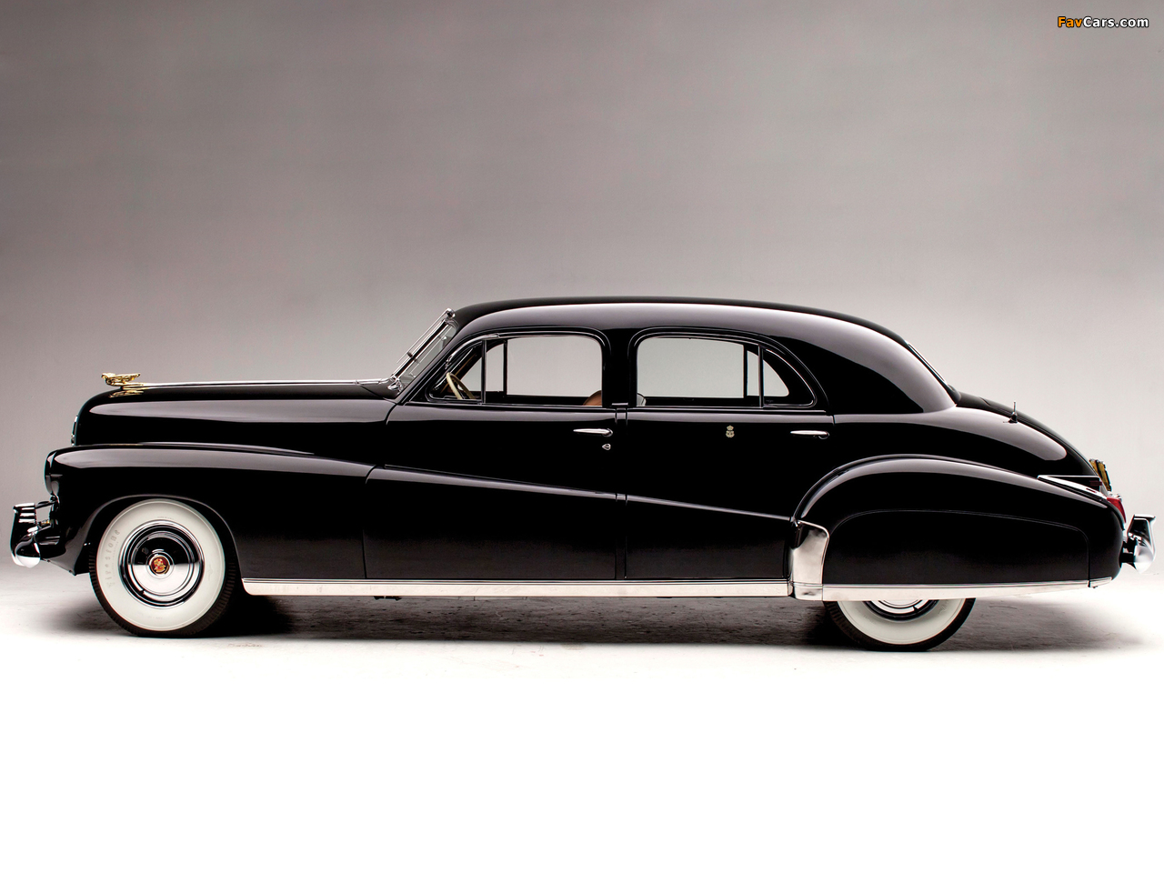 Photos of Cadillac Custom Limousine The Duchess 1941 (1280 x 960)
