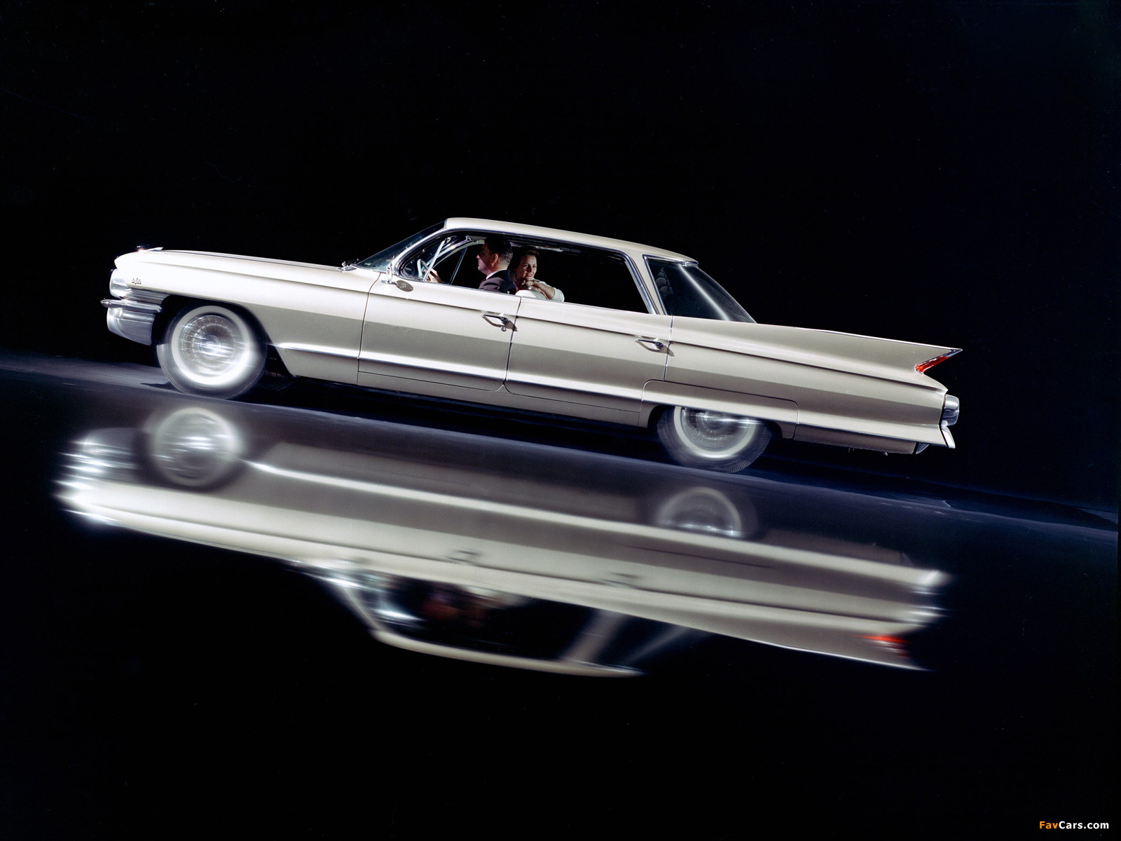 Cadillac Sedan de Ville 1961 photos (1600 x 1200)
