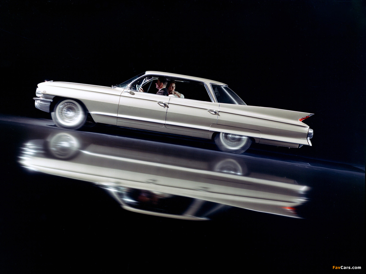 Cadillac Sedan de Ville 1961 photos (1280 x 960)