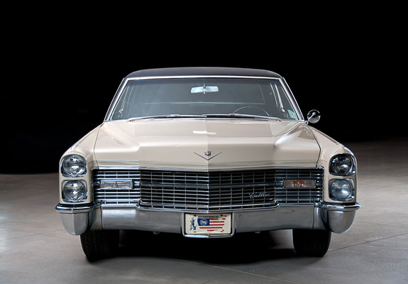 Cadillac Sedan de Ville 1966 pictures