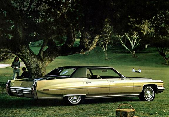 Cadillac Sedan de Ville (68349B) 1971 wallpapers