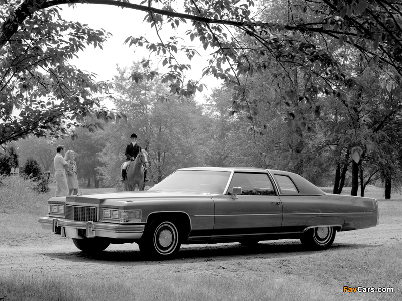 Cadillac Coupe de Ville 1975 images (800 x 600)