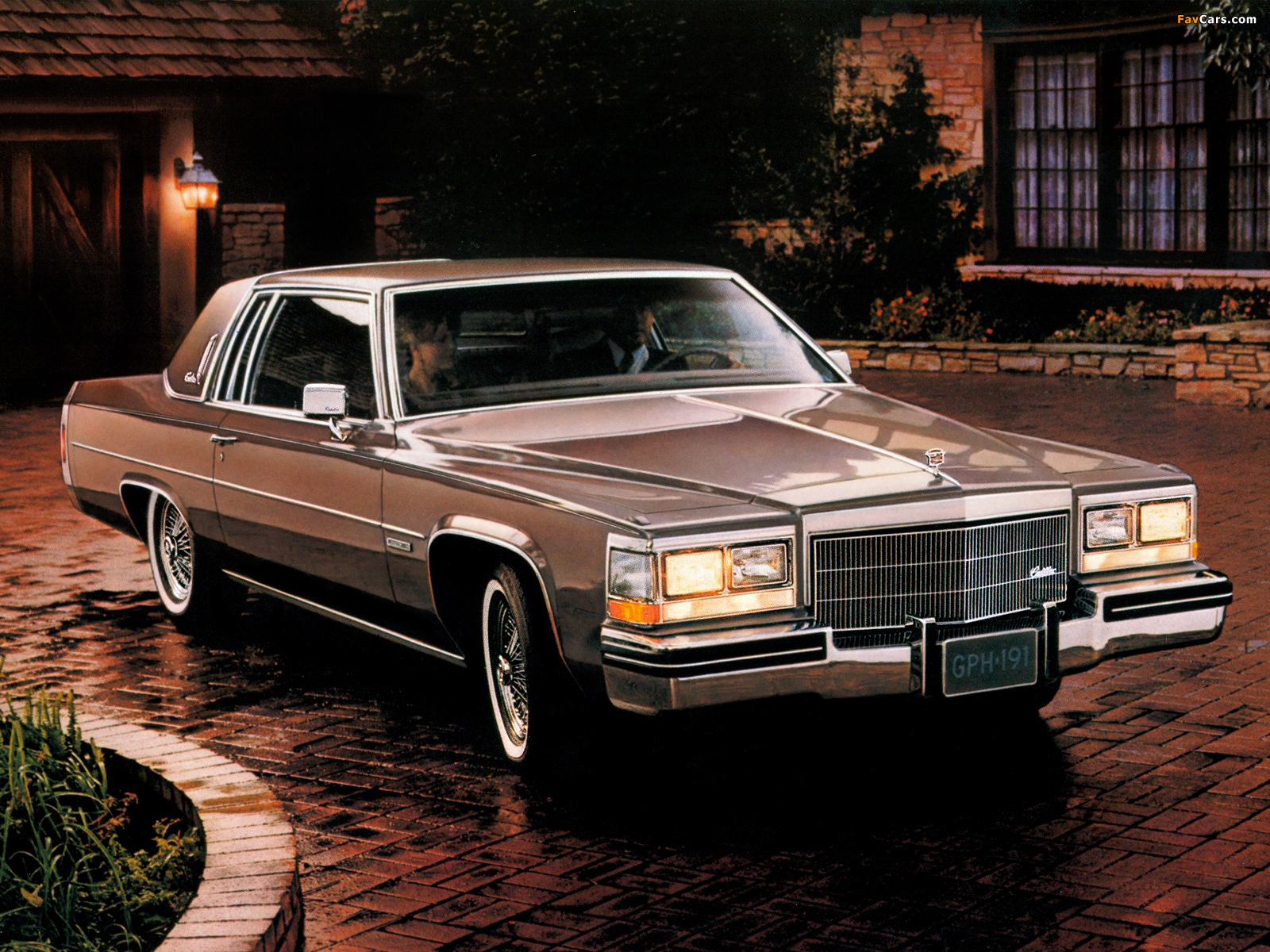 Cadillac Coupe de Ville 1980–84 photos (1600 x 1200)