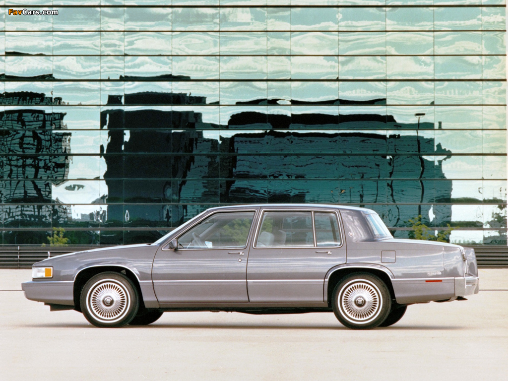 Cadillac Sedan de Ville 1989–93 wallpapers (1024 x 768)