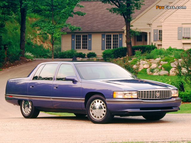 Cadillac DeVille Concours 1994–96 wallpapers (640 x 480)