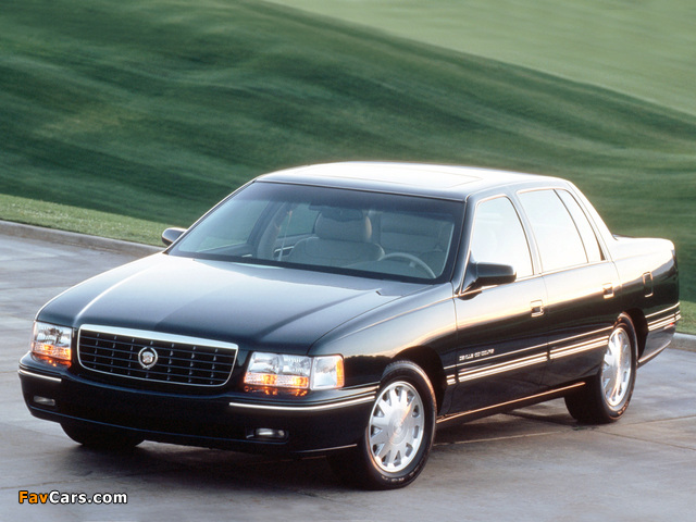 Cadillac DeVille Concours 1997–99 images (640 x 480)
